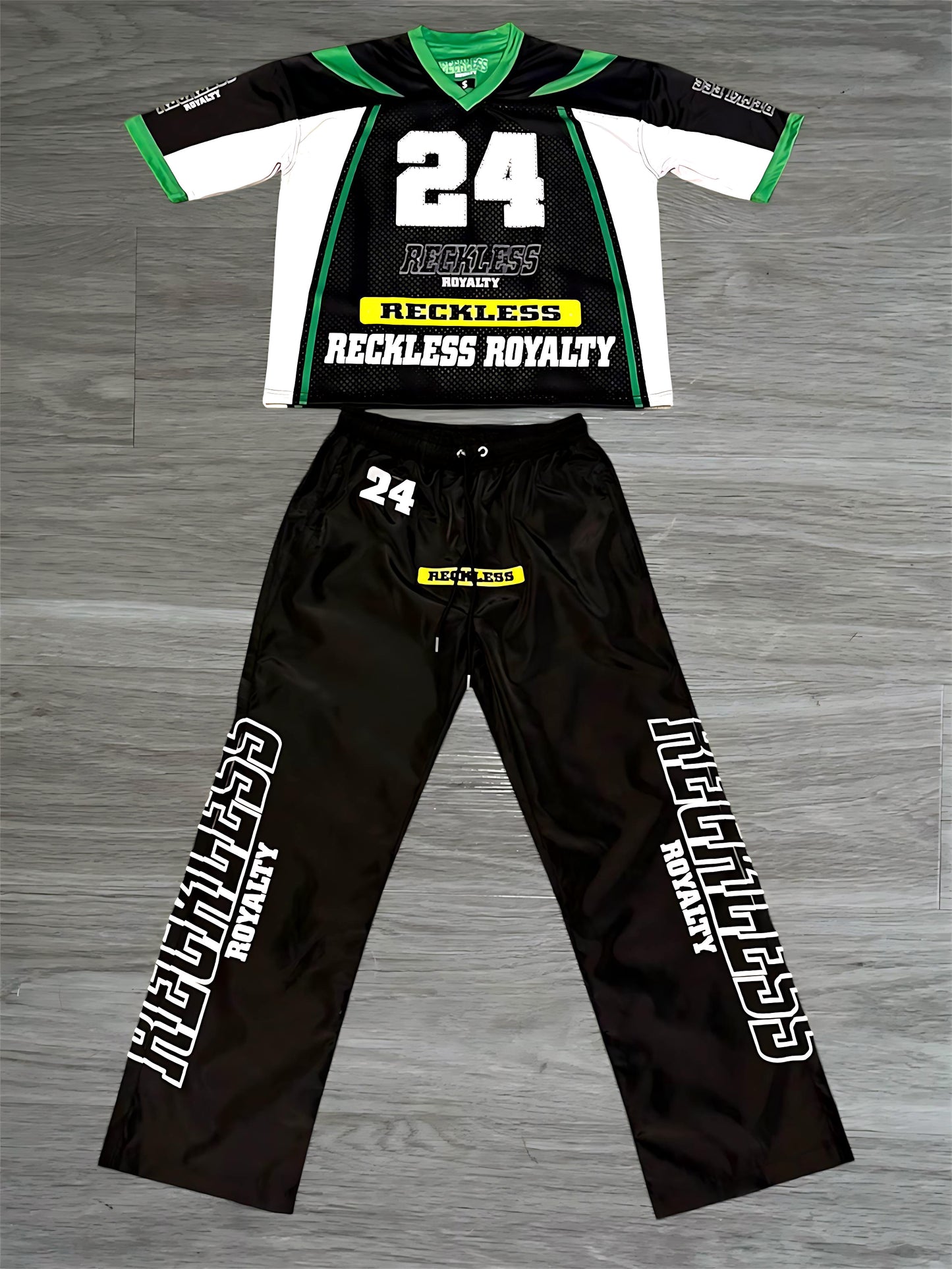 Patch Green Jersey Set